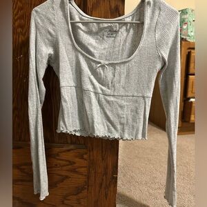 Long sleeve crop top